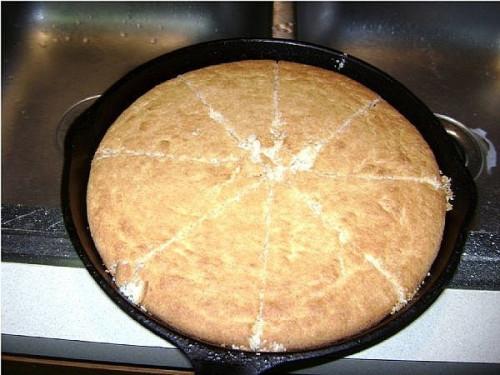 Cómo hacer pan de maíz a partir de cero - Receta de pan de maíz del sur