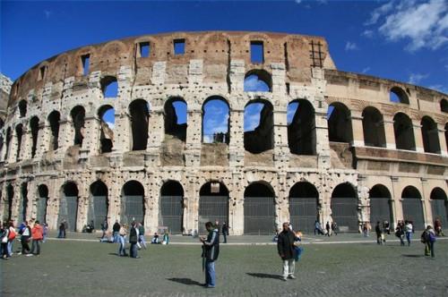 Cómo viajar económicamente para visitar Roma, Italia