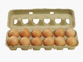 Las mejores maneras de ebullición dura huevos de Brown