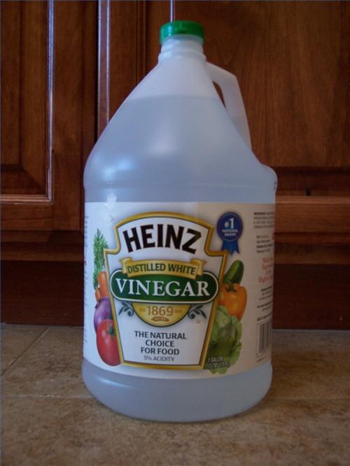 ¿Qué es el vinagre destilado?