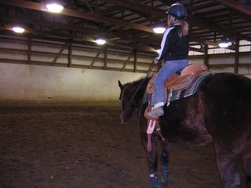 Cómo enseñar a los niños a montar a caballo