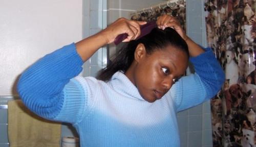 Cómo aceite un cuero cabelludo afroamericano