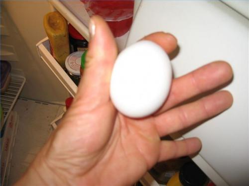 Cómo romper un huevo con una mano
