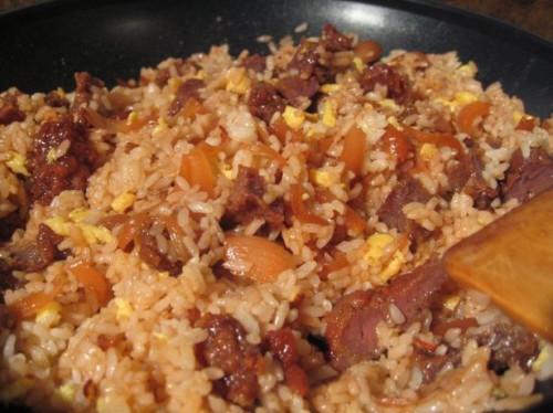 Cómo hacer arroz frito del filete