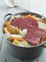 Cómo cocinar carne en lata sin las especias que consiguen de la Alimentación