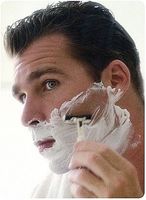 Cómo afeitarse la barba La manera correcta y apropiada