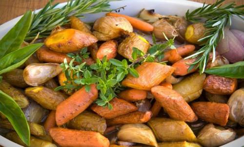 Cómo planear una comida de Acción de Gracias Vegetariana